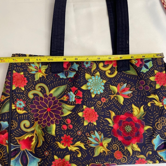 Donna Sharp Quilted Floral Bag Set - Picture 14 of 16